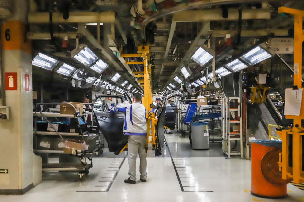 Com 3.756 novos postos de trabalho, indústria lidera geração de empregos no Paraná em maio